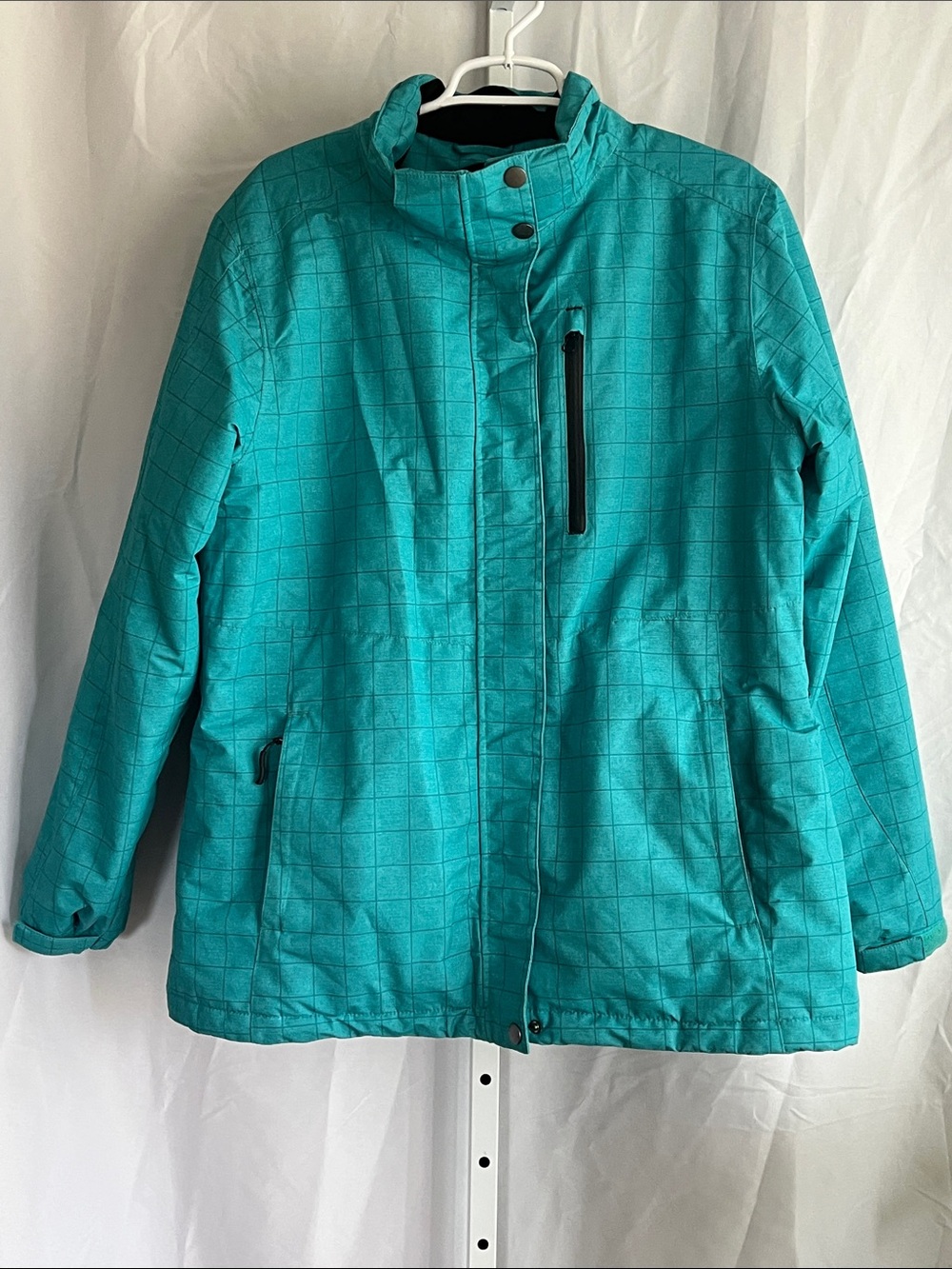Women’s Teal Quilted Ski Jacket with High Collar